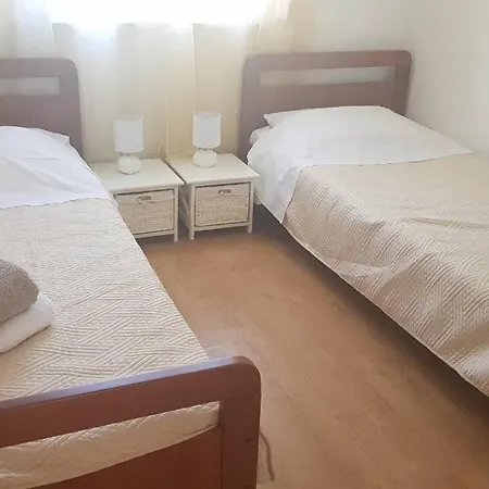 House Giovanni בית נופש