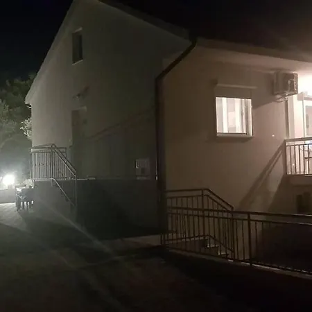 House Giovanni Vinišće